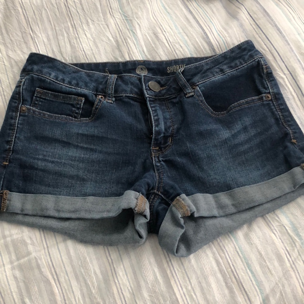 SO shorts perfect for those hot summer days!